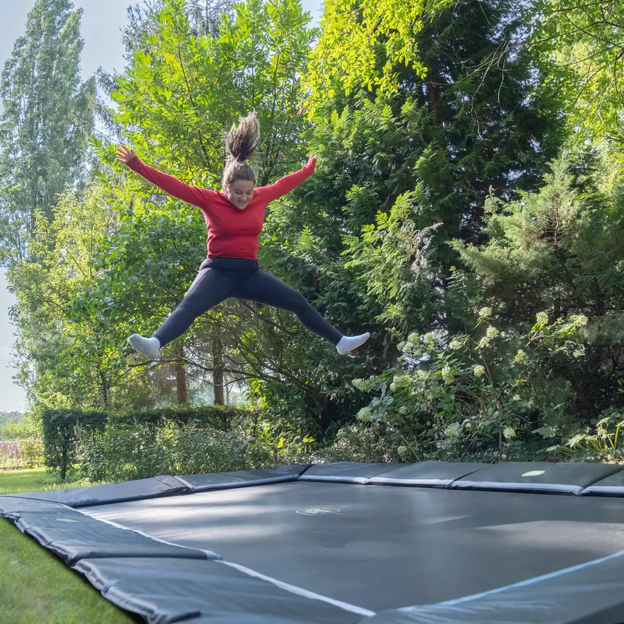 EXIT Dynamic Sports Bakketrampoline Sikkerhetskant | 244 x 427 cm | Svart 