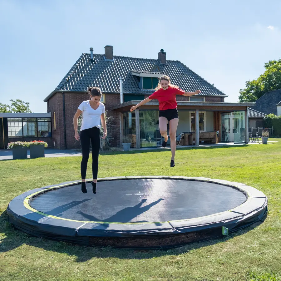 EXIT Silhouette Sport Bakketrampoline 366 cm | Svart | Uten sikkerhetsnett 